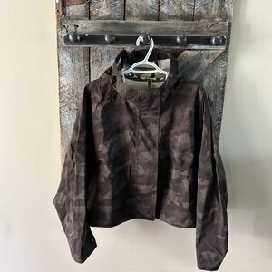 Women's Lululemon Full Zipper Jacket with Hood Camouflage